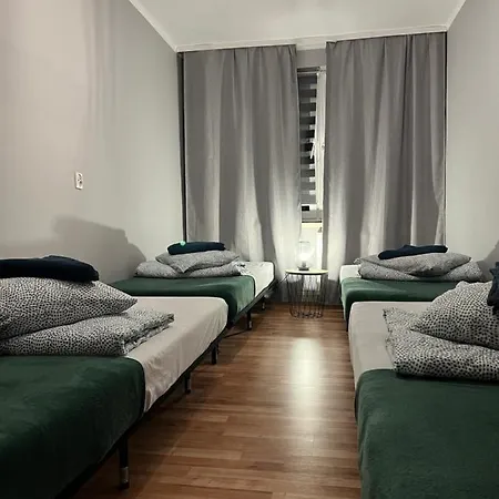 Apartament Nowowierzbowa 16