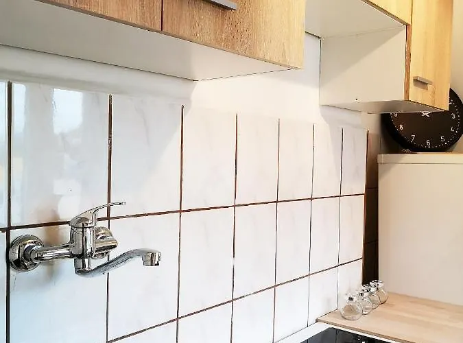 Nowowierzbowa 16 Διαμέρισμα *