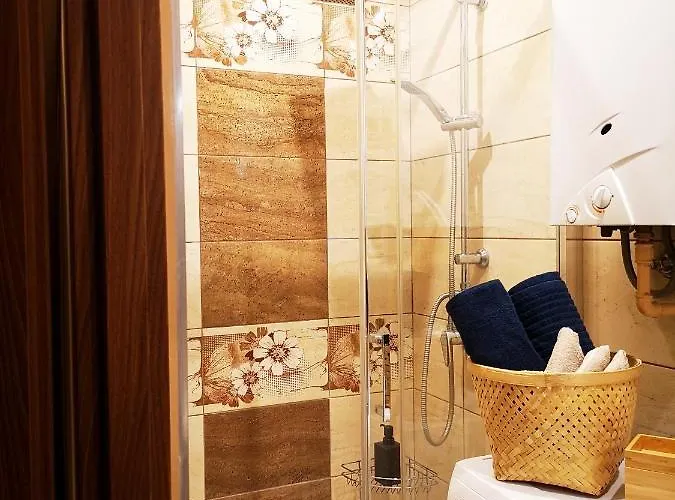 דירה Nowowierzbowa 16 זביירצ'ה