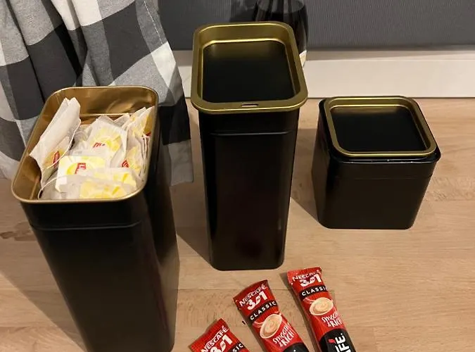 Nowowierzbowa 16 * זביירצ'ה